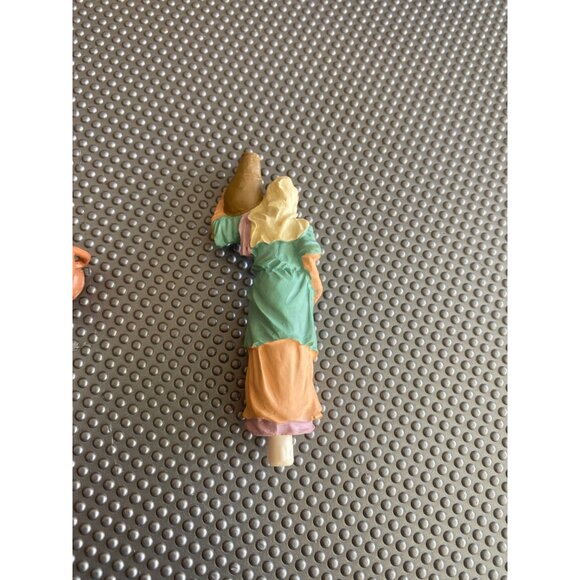 Christmas in Bethlehem Mr. Christmas Woman at the Well Scene Replacement 3 Pcs – - Picture 7 of 8